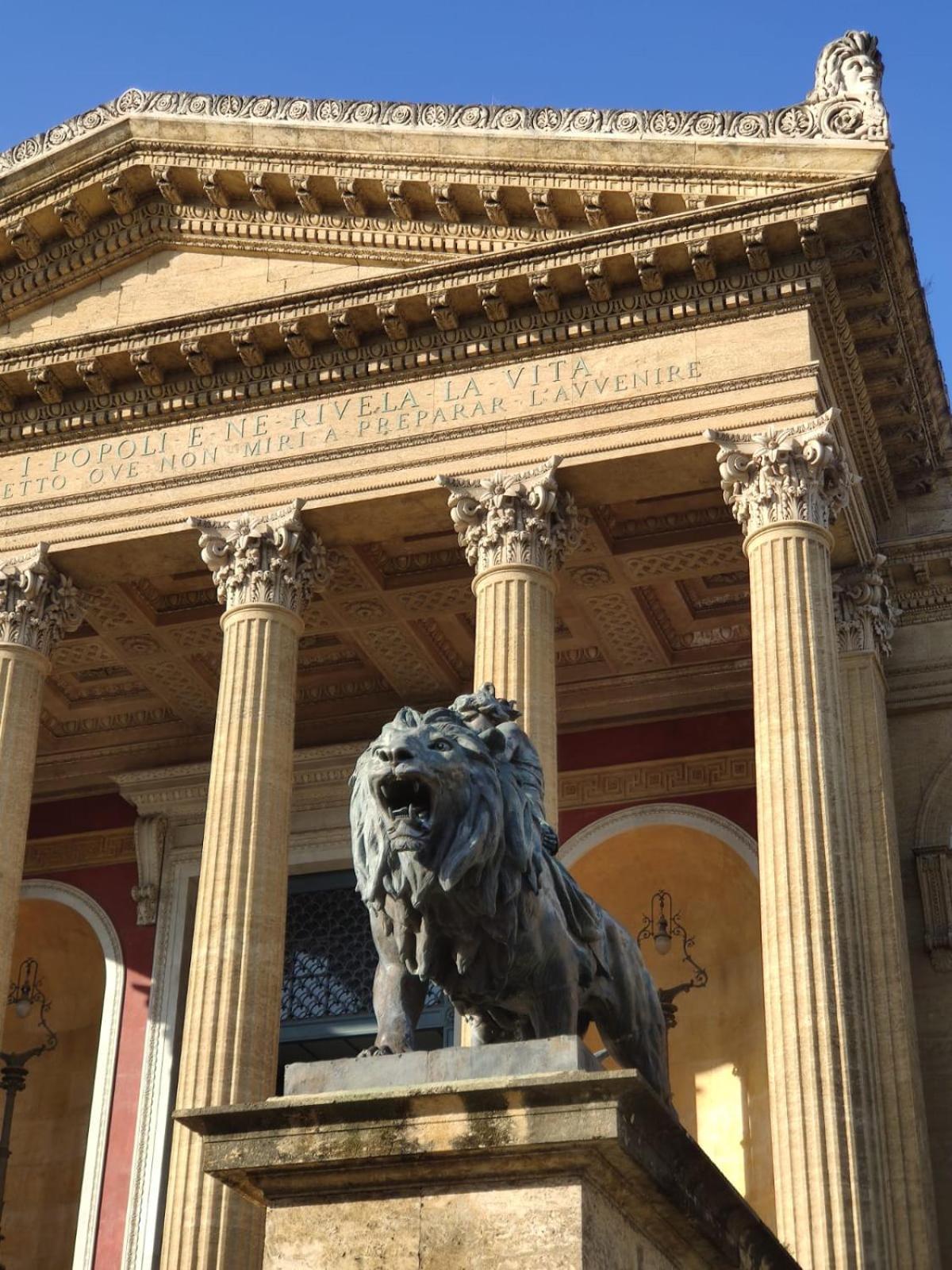 Piccola Suite E Dimora Del Teatro Massimo 팔레르모 외부 사진